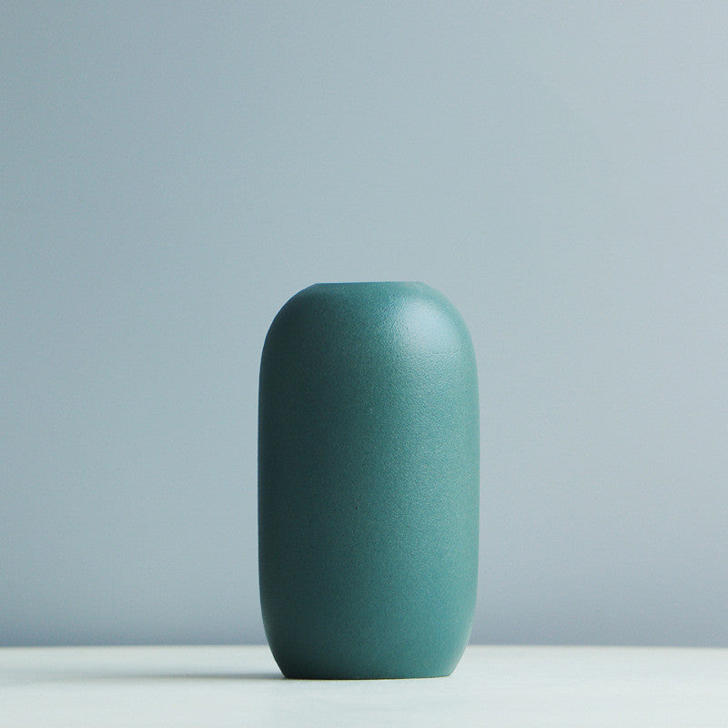 Nordic ceramic vase decoration