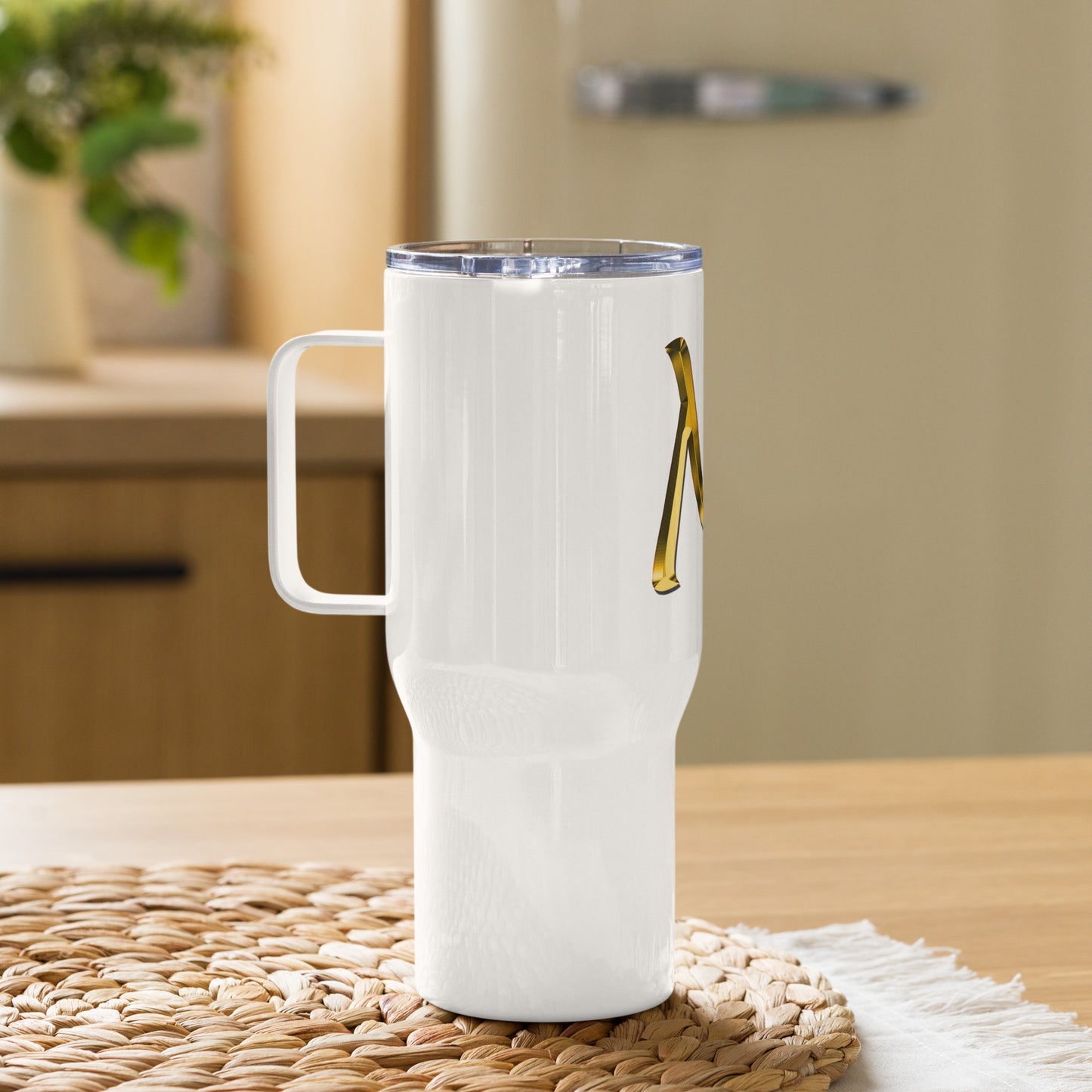 Buchstabe "M" - Reisebecher mit Griff