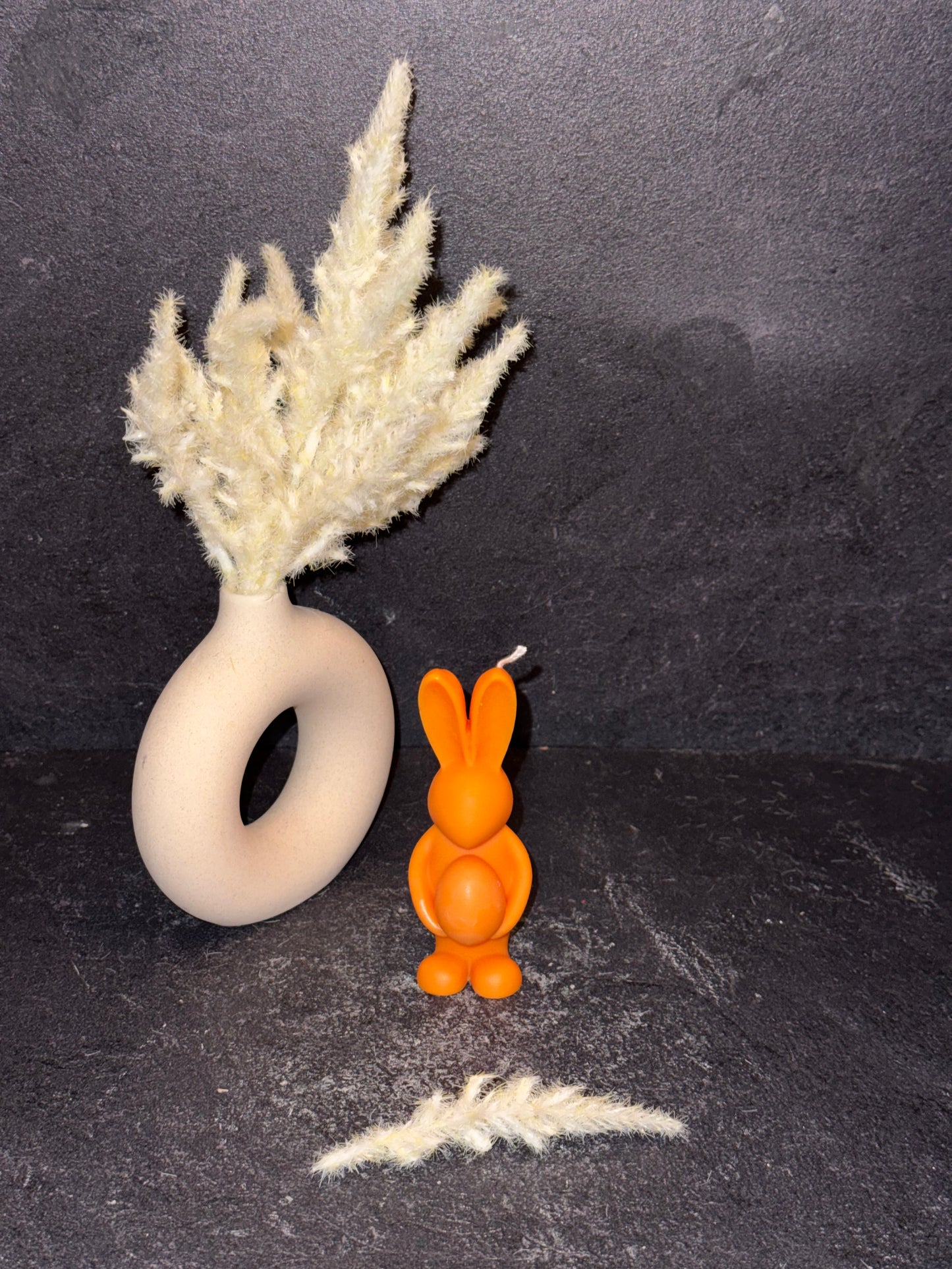 Osterhase mit Ei – Mini Kerze